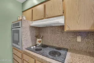 13812 N Kaanapali Dr, Sun City, AZ 85351 - Photo 13