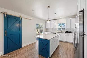 1939 E Alameda Dr, Tempe, AZ 85282 - Photo 9