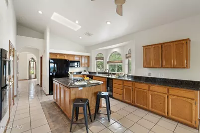 7242 N 23rd Place, Phoenix, AZ 85020 - Photo 25