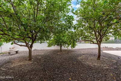 7242 N 23rd Place, Phoenix, AZ 85020 - Photo 83