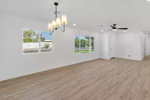 6610 N 15th Ave, Phoenix, AZ 85015 - Photo 11