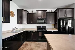 12210 W Bohne St, Tolleson, AZ 85353 - Photo 17