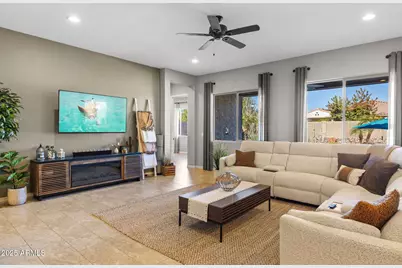 18504 W Monterosa Street, Goodyear, AZ 85395 - Photo 11