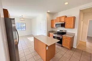 17230 W Saguaro Ln, Surprise, AZ 85388 - Photo 9