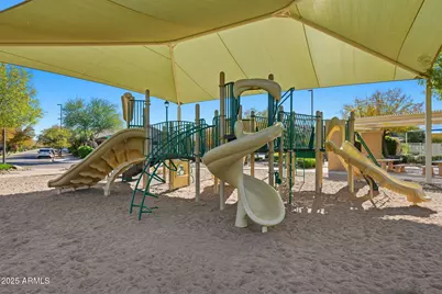 2991 E Franklin Avenue, Gilbert, AZ 85295 - Photo 45