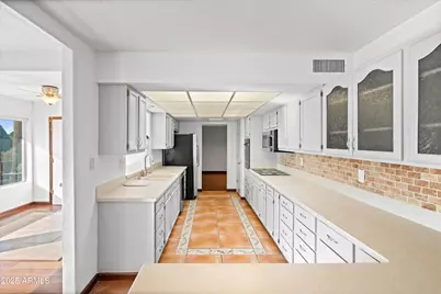 19820 N Cherry Tree Lane, Sun City, AZ 85373 - Photo 15