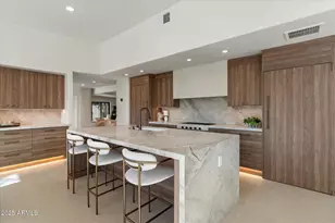 7042 E Orange Blossom Ln, Paradise Valley, AZ 85253 - Photo 3