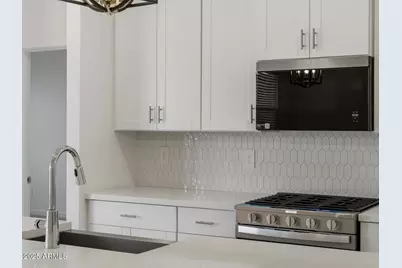 15921 W Cottontail Lane, Surprise, AZ 85387 - Photo 7