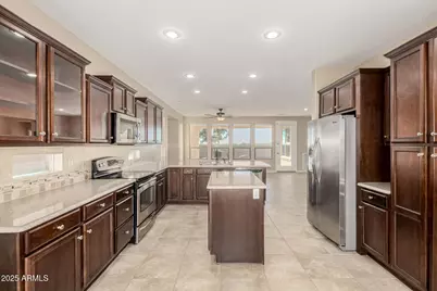 13049 W Redbird Road, Peoria, AZ 85383 - Photo 15