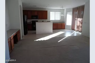 10425 W Windsor Avenue, Avondale, AZ 85392 - Photo 3