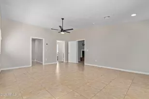 5217 E Sheena Dr, Scottsdale, AZ 85254 - Photo 17