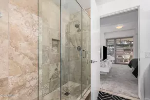 7121 E Rancho Vista Dr, Scottsdale, AZ 85251 - Photo 15