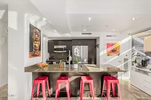 7121 E Rancho Vista Dr, Scottsdale, AZ 85251 - Photo 7