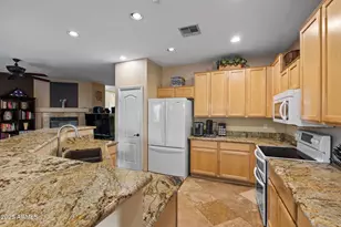 9811 N Desert Rose Dr, Fountain Hills, AZ 85268 - Photo 9