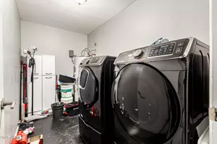 921 S Val Vista Dr, Mesa, AZ 85204 - Photo 33