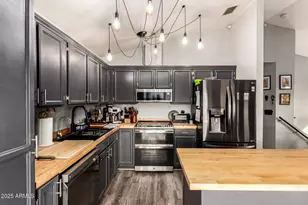 921 S Val Vista Dr, Mesa, AZ 85204 - Photo 13