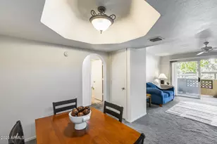 1880 E Morten Ave, Phoenix, AZ 85020 - Photo 7