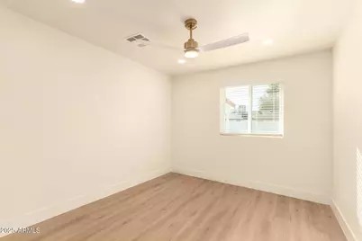 8357 E Monte Vista Road, Scottsdale, AZ 85257 - Photo 21