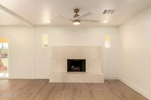 8357 E Monte Vista Rd, Scottsdale, AZ 85257 - Photo 11