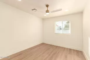 8357 E Monte Vista Rd, Scottsdale, AZ 85257 - Photo 25