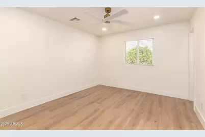 8357 E Monte Vista Road, Scottsdale, AZ 85257 - Photo 15