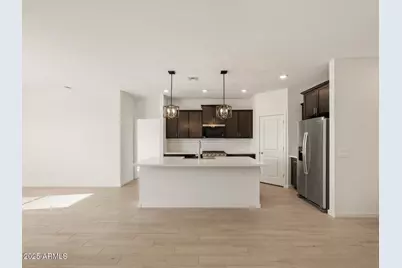 15888 W Cottontail Lane, Surprise, AZ 85387 - Photo 11