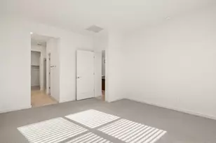 15888 W Cottontail Ln, Surprise, AZ 85387 - Photo 13