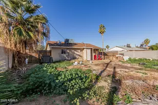 6613 S 21st Pl, Phoenix, AZ 85042 - Photo 21