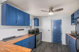 6613 S 21st Pl, Phoenix, AZ 85042 - Photo 11