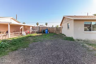 6613 S 21st Pl, Phoenix, AZ 85042 - Photo 3