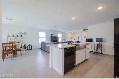 25855 W Euclid Avenue, Buckeye, AZ 85326 - Photo 11