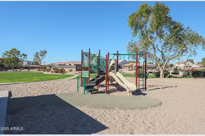 25855 W Euclid Avenue, Buckeye, AZ 85326 - Photo 29