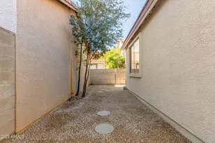 1322 S Roseann St, Mesa, AZ 85209 - Photo 17