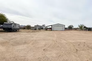 27602 N Denver Hill Dr, Wittmann, AZ 85361 - Photo 5