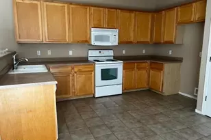 4106 S Mariposa Dr, Gilbert, AZ 85297 - Photo 3