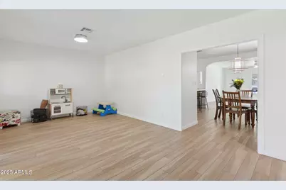 6146 N 18th Avenue, Phoenix, AZ 85015 - Photo 17