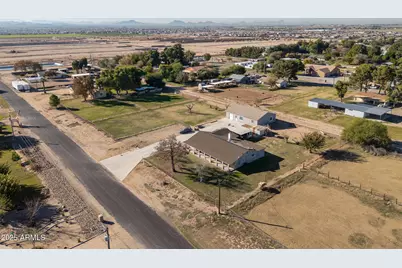 1732 S 175th Drive, Goodyear, AZ 85338 - Photo 35