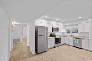 14217 N Bolivar Dr, Sun City, AZ 85351 - Photo 17