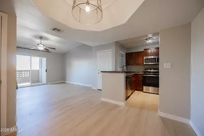 1880 E Morten Avenue #206, Phoenix, AZ 85020 - Photo 7