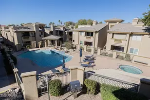 1880 E Morten Ave, Phoenix, AZ 85020 - Photo 27