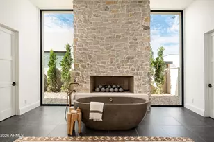 7031 E Paradise Dr, Scottsdale, AZ 85254 - Photo 29