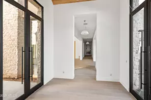 7031 E Paradise Dr, Scottsdale, AZ 85254 - Photo 13