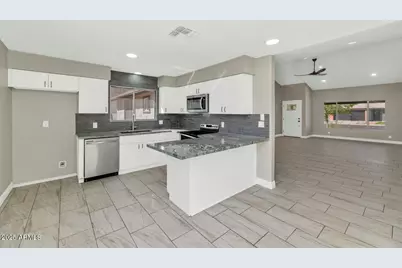 2555 S Patterson Street, Mesa, AZ 85202 - Photo 9