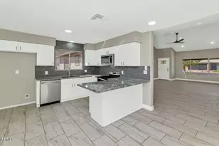 2555 S Patterson St, Mesa, AZ 85202 - Photo 9