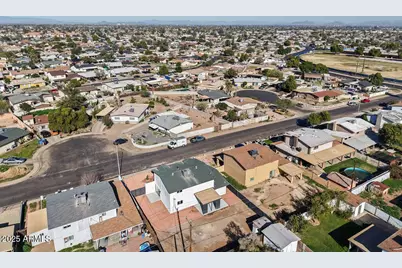 8117 W Whitton Avenue, Phoenix, AZ 85033 - Photo 47