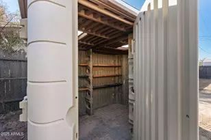 8117 W Whitton Ave, Phoenix, AZ 85033 - Photo 35