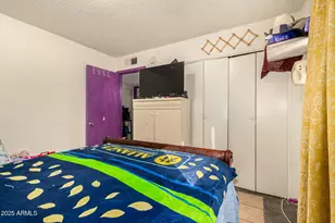 8225 W Earll Dr, Phoenix, AZ 85033 - Photo 15