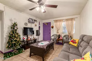 8225 W Earll Dr, Phoenix, AZ 85033 - Photo 7