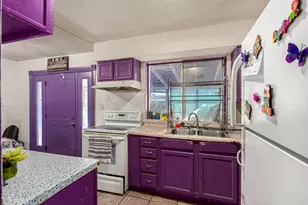 8225 W Earll Dr, Phoenix, AZ 85033 - Photo 13