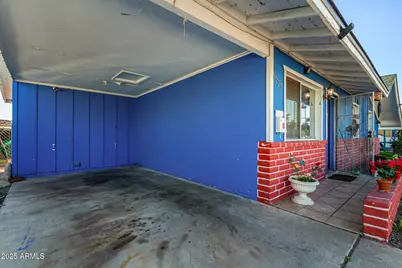 8225 W Earll Drive, Phoenix, AZ 85033 - Photo 5